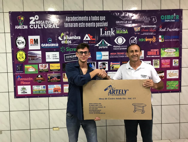 Ganhador das Mesas de Centro